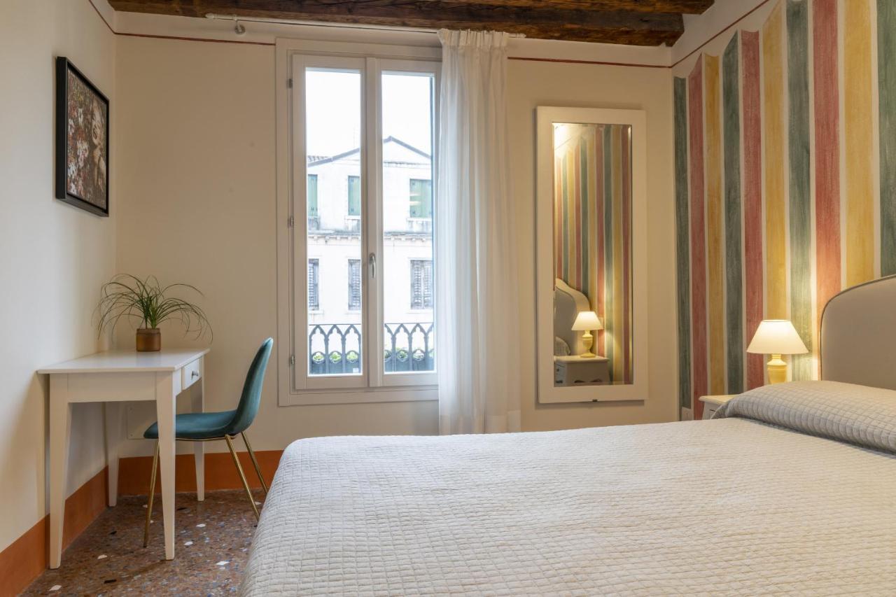 Rialto Sant'Aponal Prestige By Wonderful Italy Apartment เวนิส ภายนอก รูปภาพ